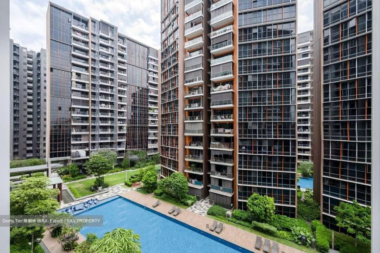Sims Urban Oasis (D14), Condominium #613673281